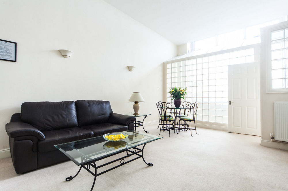 Park Lane City Apartments Лондон Экстерьер фото